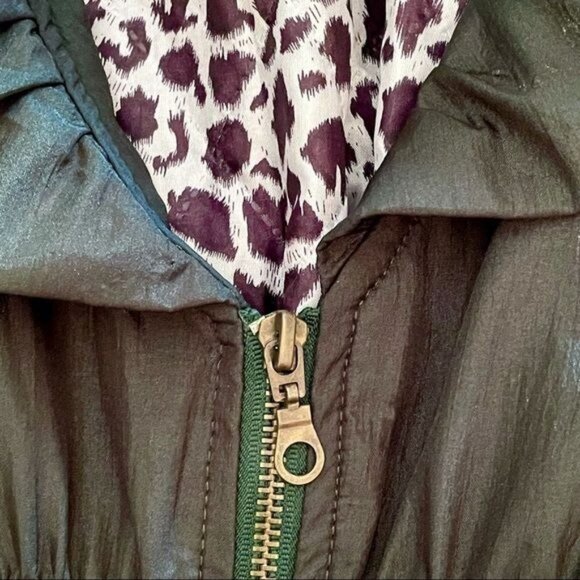 Green Silk Jacket Womens Sz XS to S with Ruffled Collar Cinched Waist - Picture 8 of 12